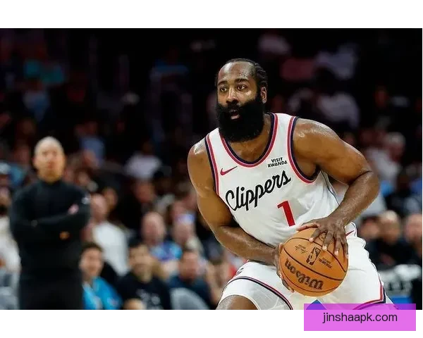 哈登连两场送14助攻成骑士队史第六人 莫布利创赛季新高砍34分17篮板