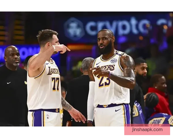 湖人雷霆最新首发阵容出炉东契奇联手詹姆斯亚历山大领衔登场